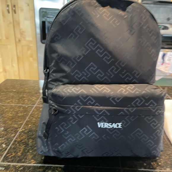 Versace new back pack - Picture 2 of 12